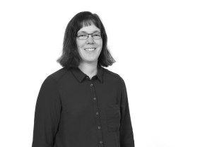 Lena Petersson. Lågupplöst bild. Svartvit. Foto: Per-Åke Roos, Rapps Foto.